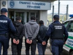 Трима чужденци остават в ареста за незаконно преминаване на границата